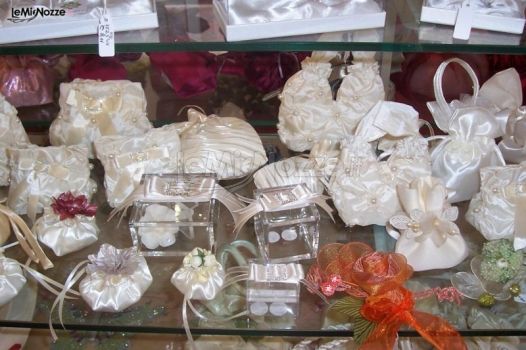 Sacchetti per i confetti di matrimonio