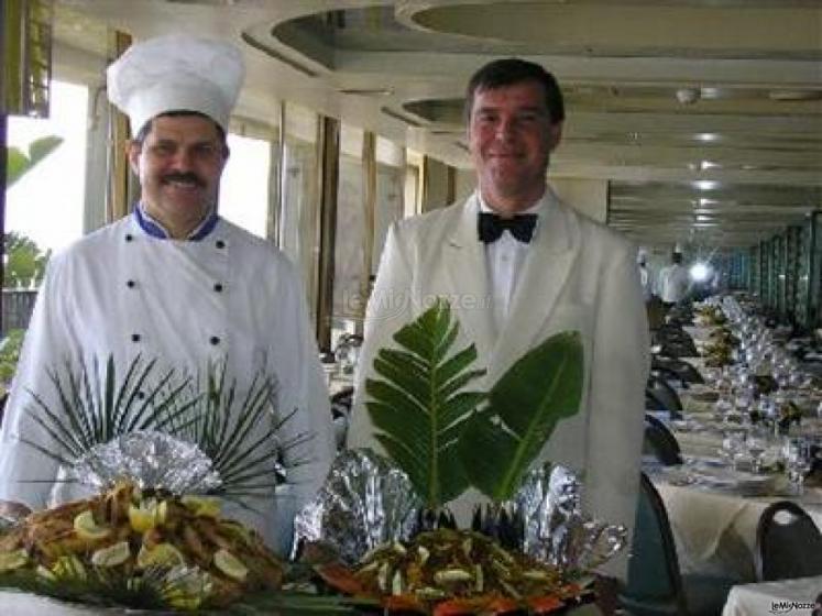 Lo chef e il personale dell'Hotel ibis Styles Palermo