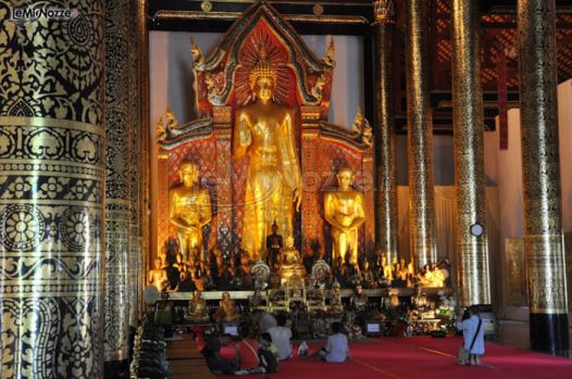 Visita ai templi buddisti per il viaggio di nozze