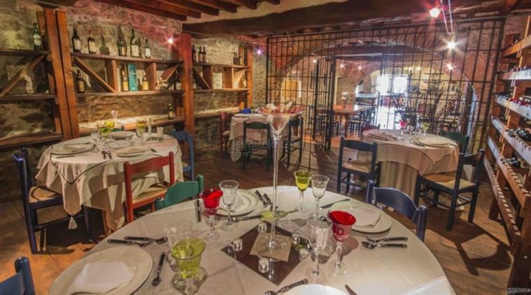 Saletta ristorante all'interno della cantina - Villa Bonadea