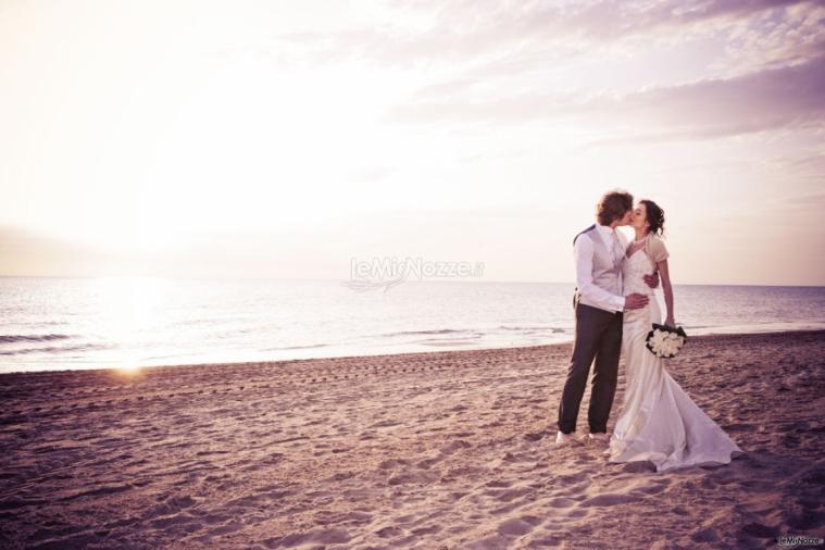 Gli sposi in spiaggia