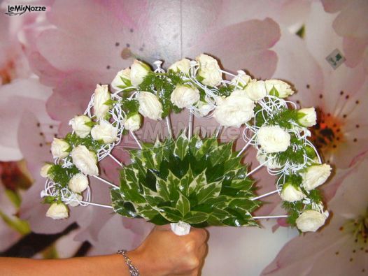 Ventaglio di fiori per il matrimonio