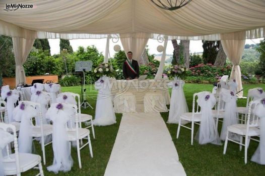 Cerimonia di matrimonio in giardino