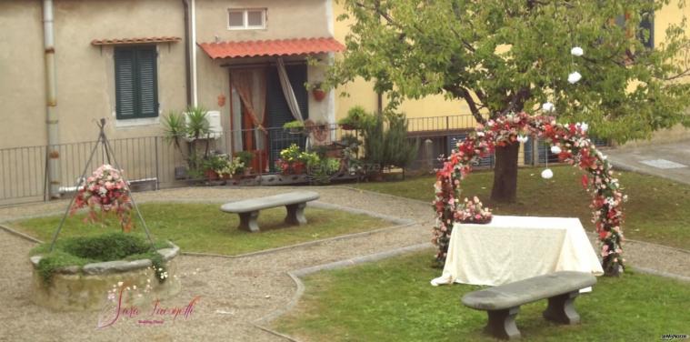 Allestimento arco - Sara Iaconelli Wedding Florist