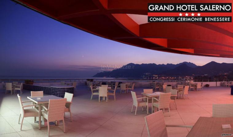 Terrazza panoramica del Gand Hotel Salerno