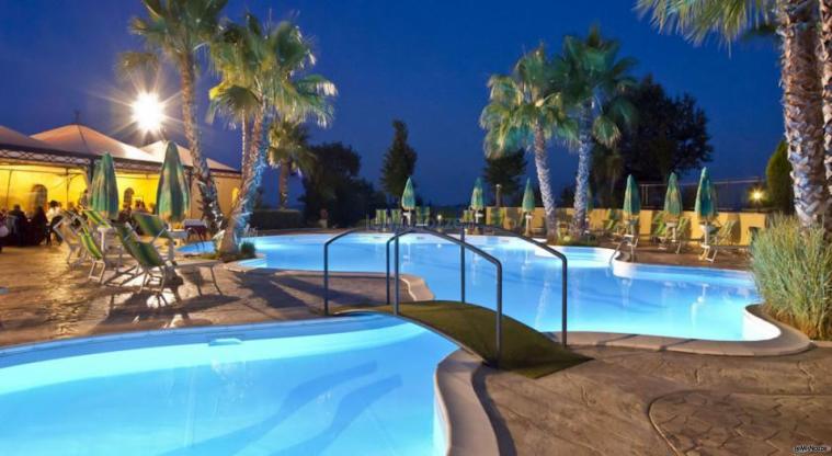 Hotel Ermocolle - Location con piscina