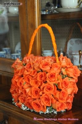 Noemi Weddings - Bouquet di fiori a forma di borsa