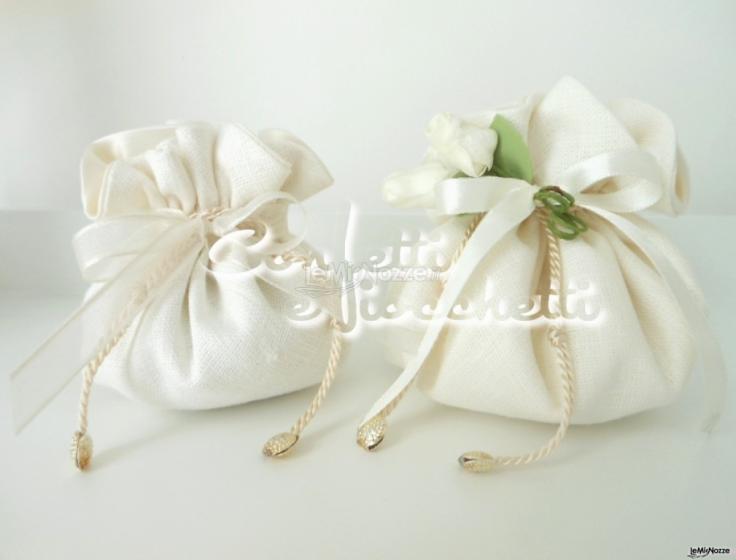 Sacchetti coulisse in raso bianco latte - Confetti e Fiocchetti