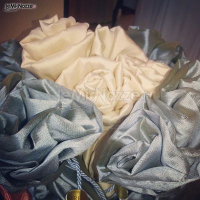 Sacchetti per i confetti di matrimonio