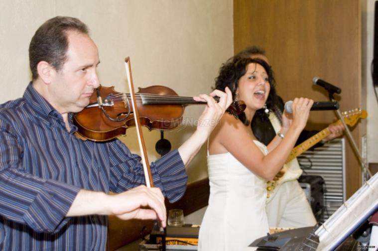 Tamara & Maurizio Live Music -
 In concerto per la festa di nozze