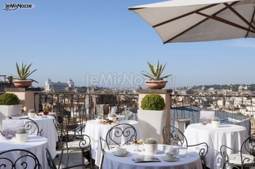 Ricevimento di matrimonio in terrazza con vista su Roma