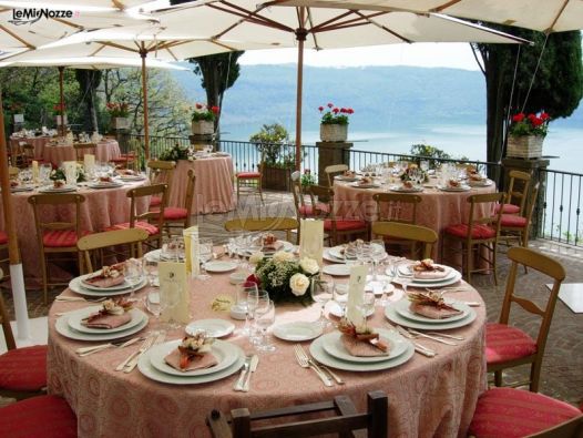 Mise en place rosa per il matrimonio