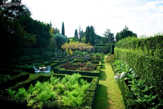 Giardino della villa per il matrimonio a Roma - AZETA Foto