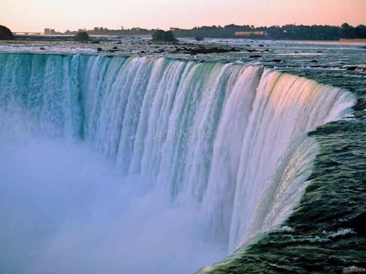 Il viaggio di Capitan Fracassa - Le Cascate del Niagara