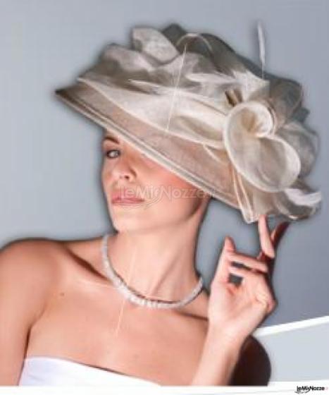 Italiana Accessori - Cappelli da sposa a Marcianise