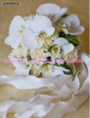 Bouquet di orchidee per la sposa