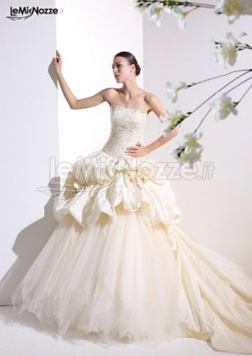 L’abito romantico, per una sposa sognante……