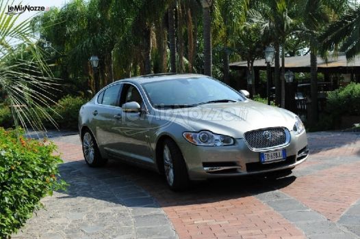Auto di lusso per il matrimonio - Jaguar XF Premium