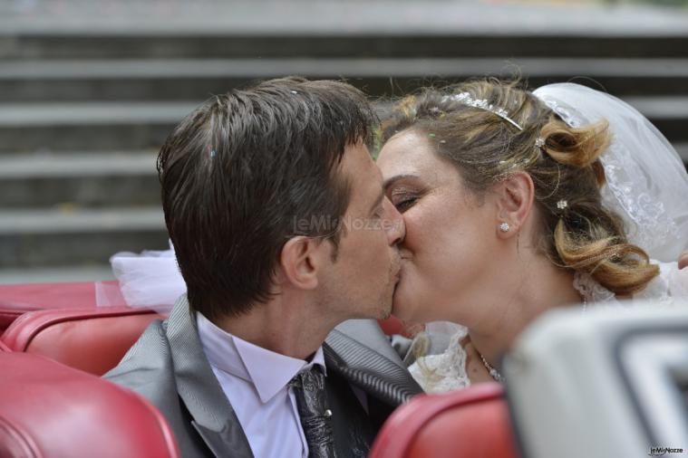 Alfieri Foto - Il bacio degli sposi