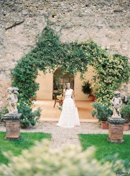 Villa Vanzetti - Le foto della sposa in giardino