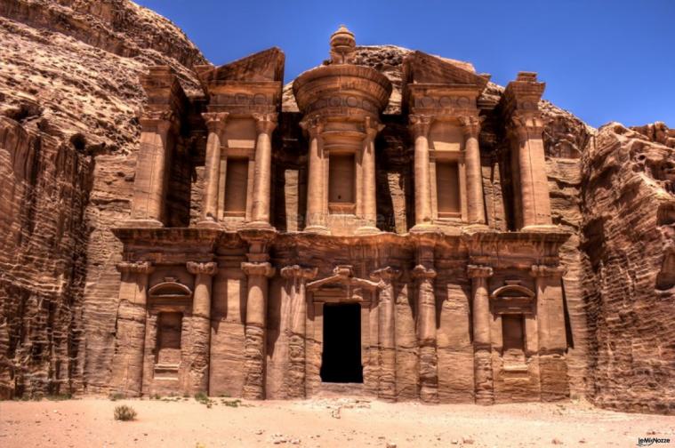 Visita a Petra in Giordania per il viaggio di nozze