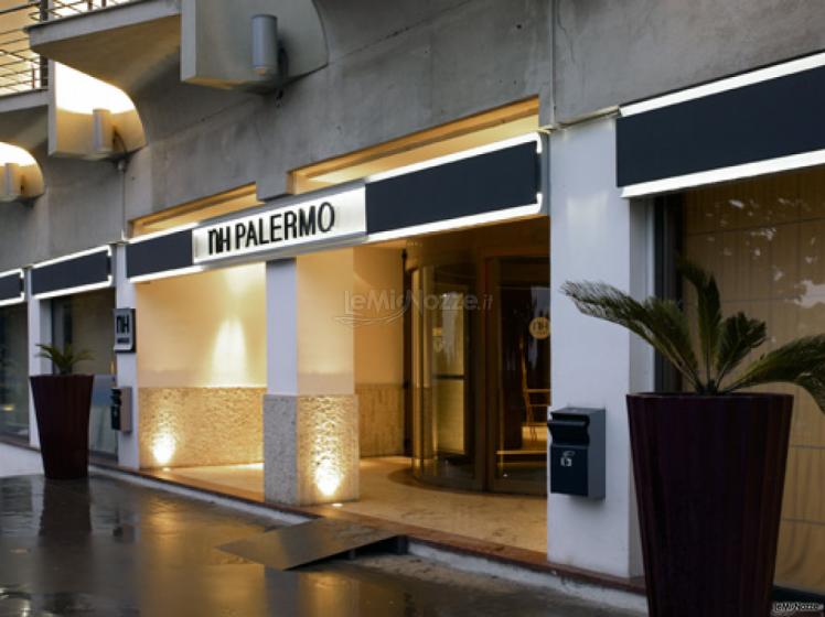 Ingresso dell'hotel a Palermo