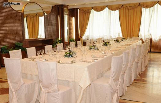 Tavolo imperiale per le nozze