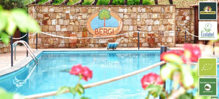 Dettaglio piscina dell'Azienda Agrituristica Bergi
