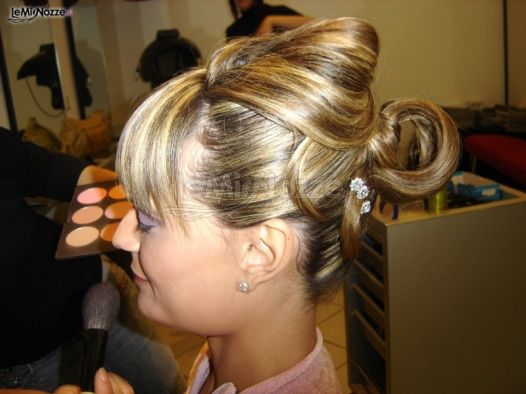 Hair Totem acconciatura per la sposa a Milano