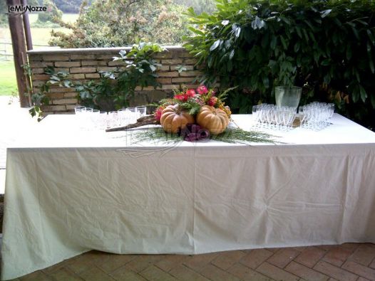 Tavolo per il buffet di nozze