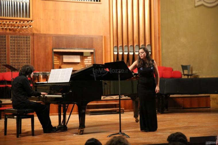Adriana Manzoni Soprano - Musica in Fiore (Bo)