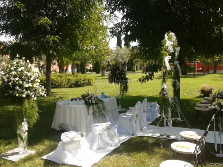 Torre Giulia - Cerimonia di nozze in giardino
