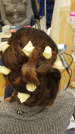 Rosa Laguardia Hair Style - Dettagli dell'acconciatura della sposa