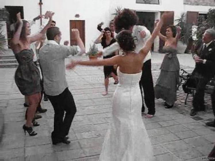 Festa di Matrimonio, balli in allegria - Solitignoti